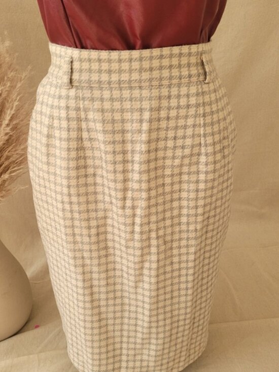 Vintage Neutral Color Wool Blend Plaid Pencil Skirt - Picture 8 of 13